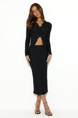 Be Sleek Long Sleeve Crop Top Black